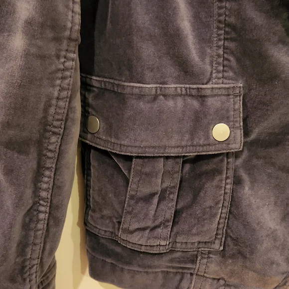 Jacket - Picture 6 of 10